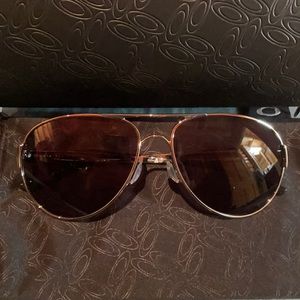 Oakley aviators
